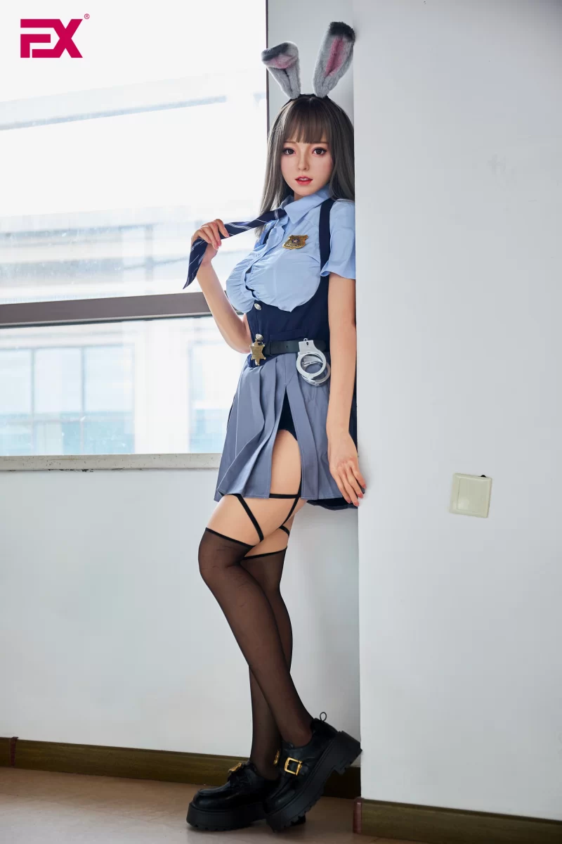 Daphne - Image 7